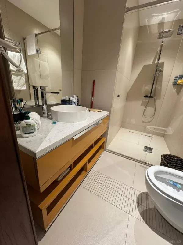 Kirayə verilir 2 otaqlı həyət evi 70 m²