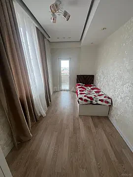 Kirayə verilir 3 otaqlı mənzil 80 m²
