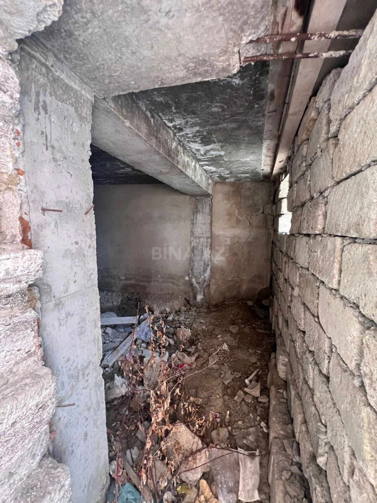 Satılır 3 otaqlı mənzil 75 m²