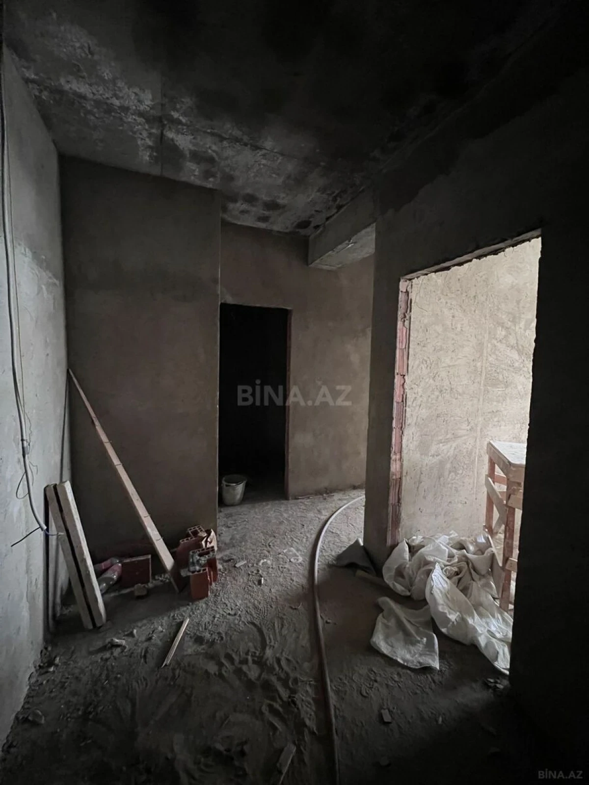 Satılır 3 otaqlı mənzil 75 m²