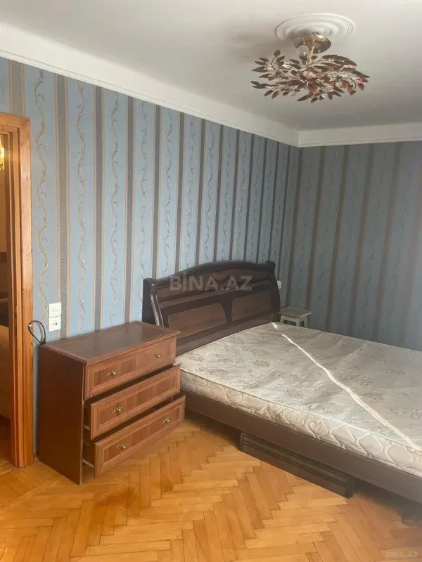 Kirayə verilir 2 otaqlı mənzil 50 m²