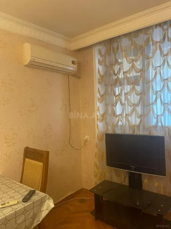 Kirayə verilir 2 otaqlı mənzil 50 m²