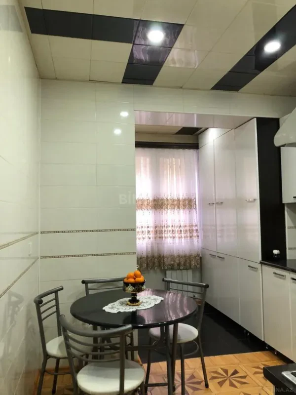 Kirayə verilir 3 otaqlı mənzil 70 m²