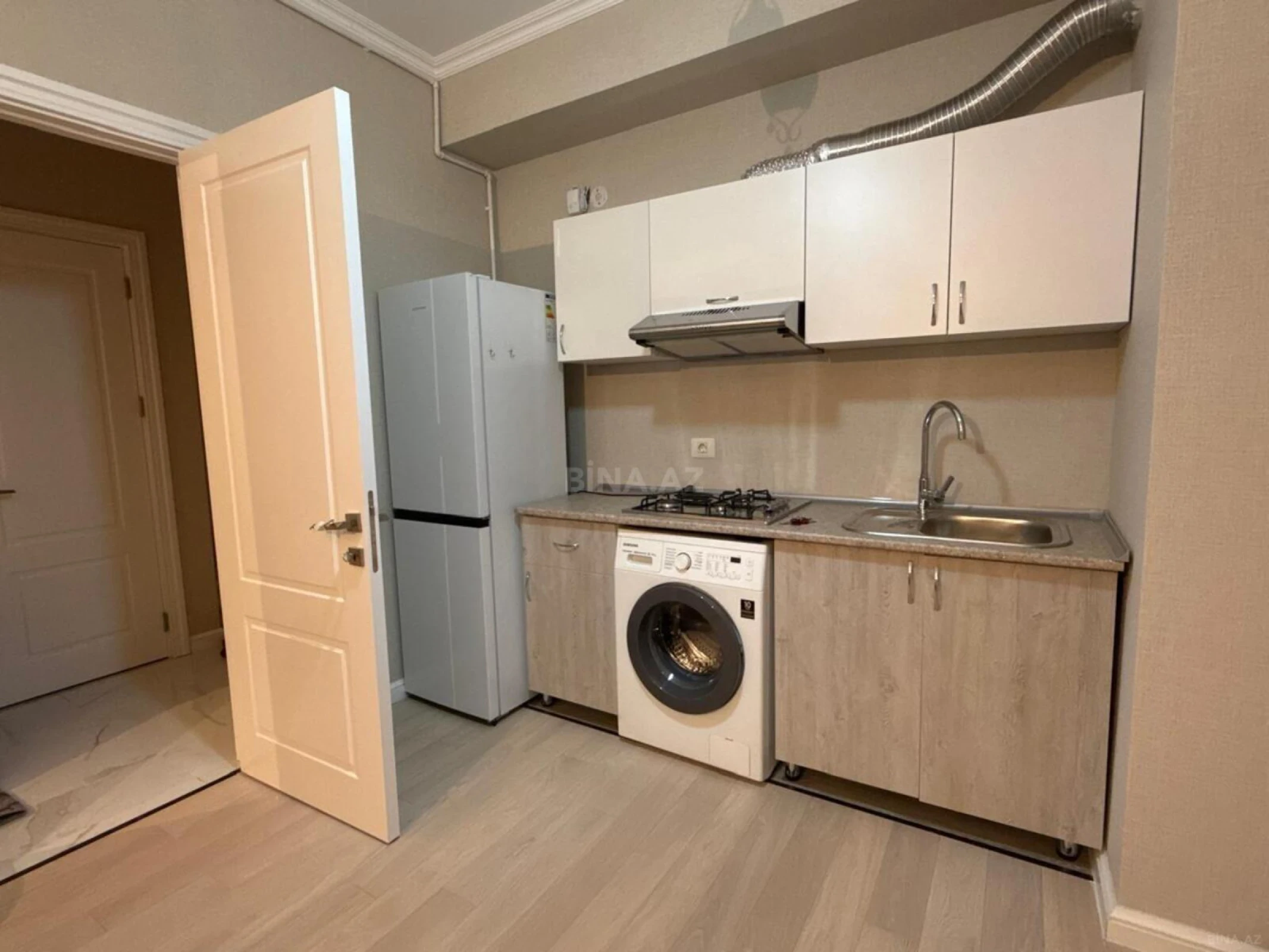 Kirayə verilir 2 otaqlı mənzil 50 m²