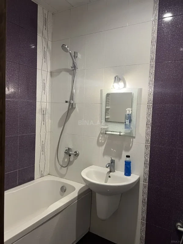 Kirayə verilir 2 otaqlı mənzil 70 m²