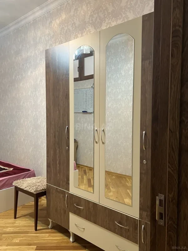 Kirayə verilir 2 otaqlı mənzil 70 m²