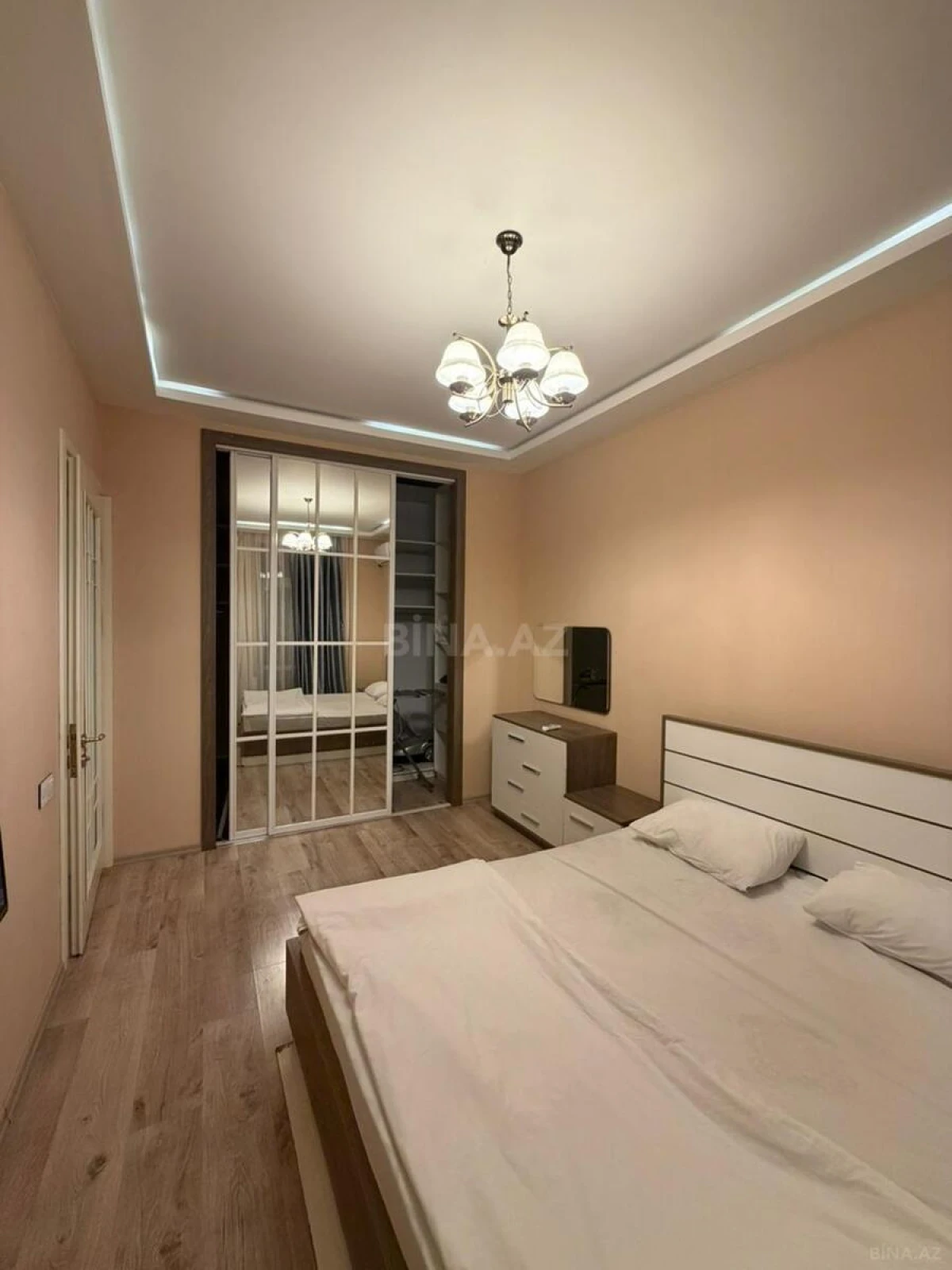 Satılır 3 otaqlı mənzil 79 m²