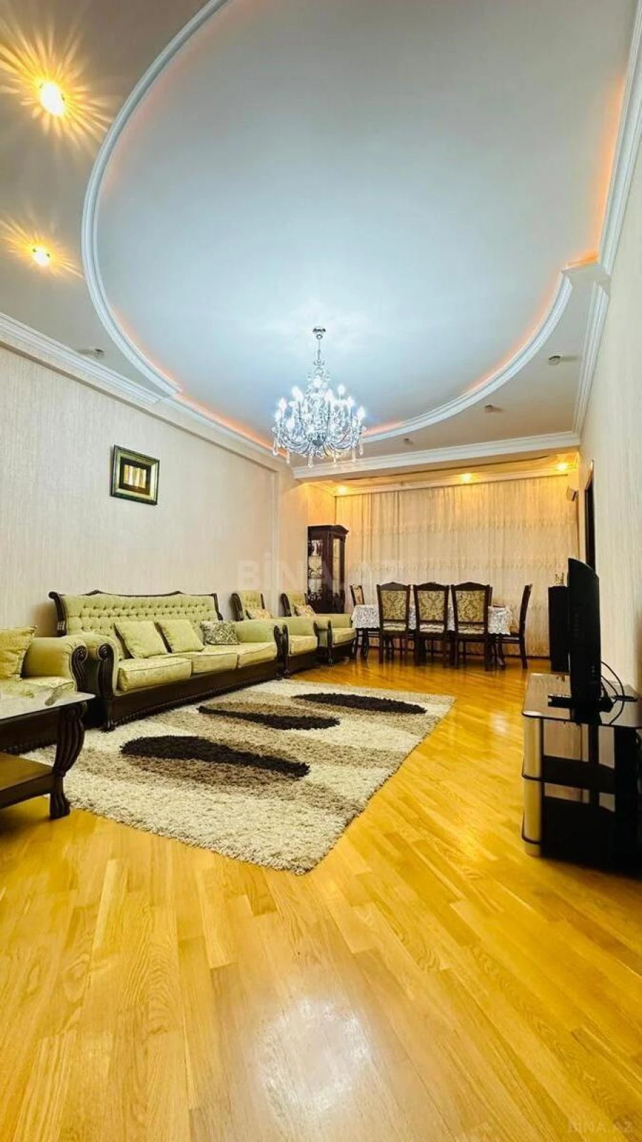 Satılır 2 otaqlı mənzil 72 m²