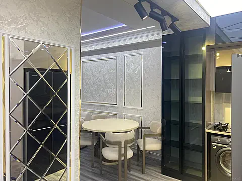 Satılır 2 otaqlı mənzil 55 m²
