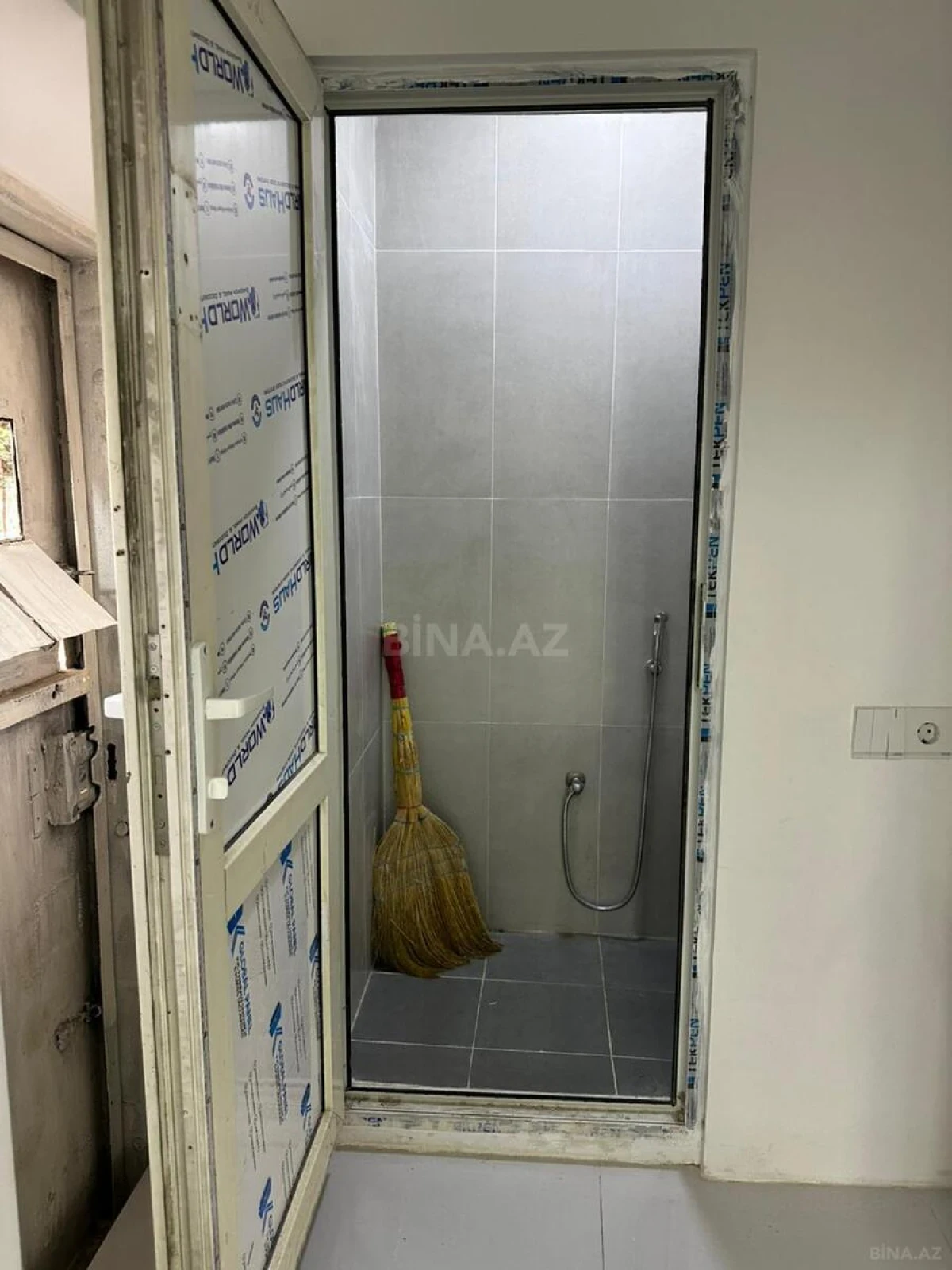 Kirayə verilir obyekt 135 m²