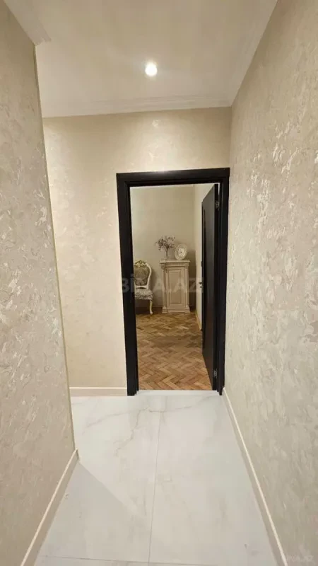 Satılır 2 otaqlı mənzil 55 m²