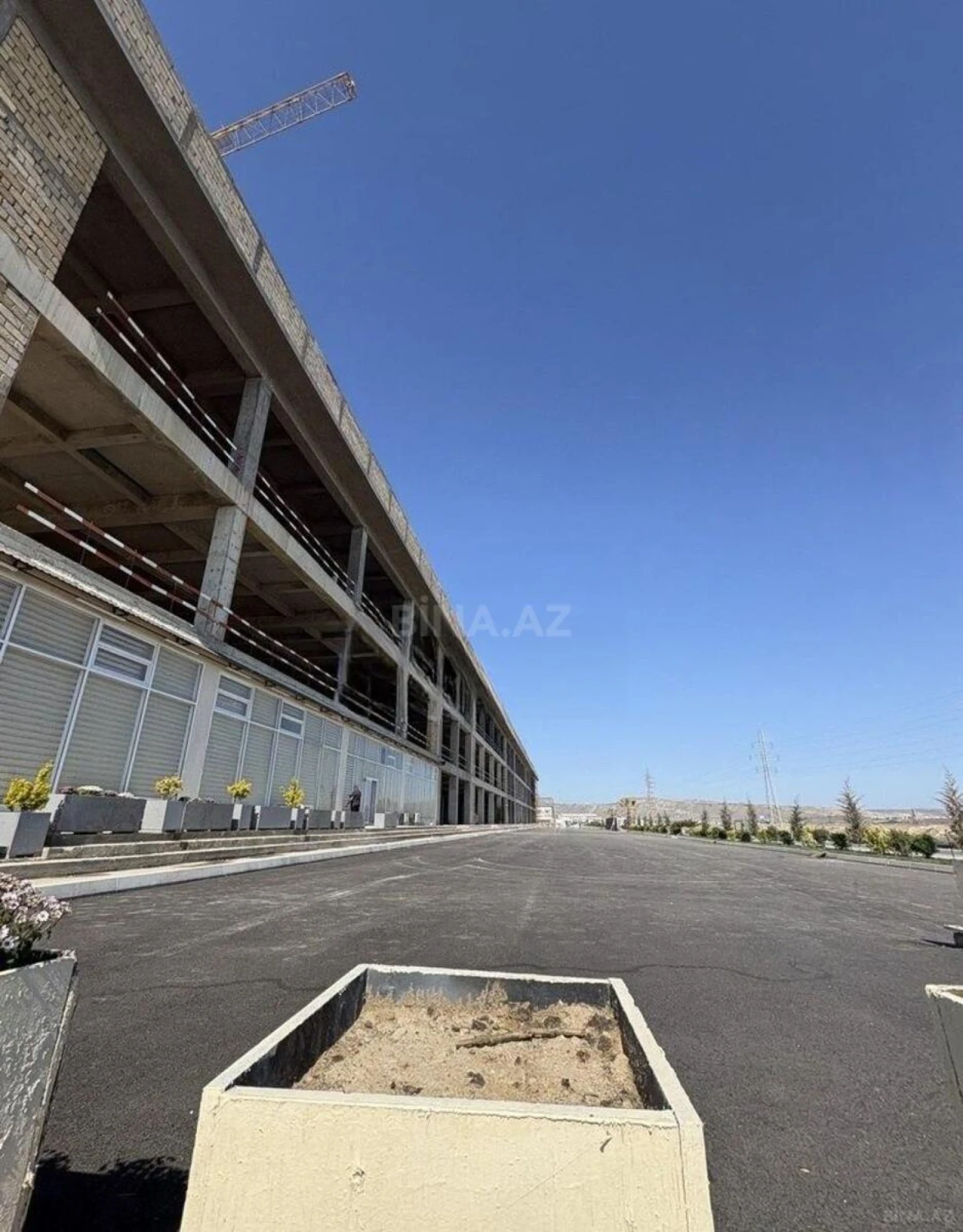 Satılır 1 otaqlı mənzil 57 m²