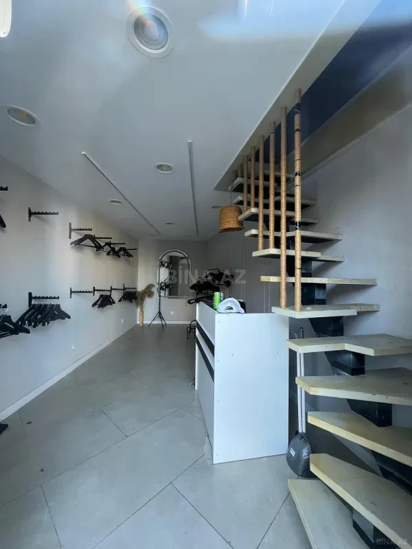 Satılır obyekt 32 m²