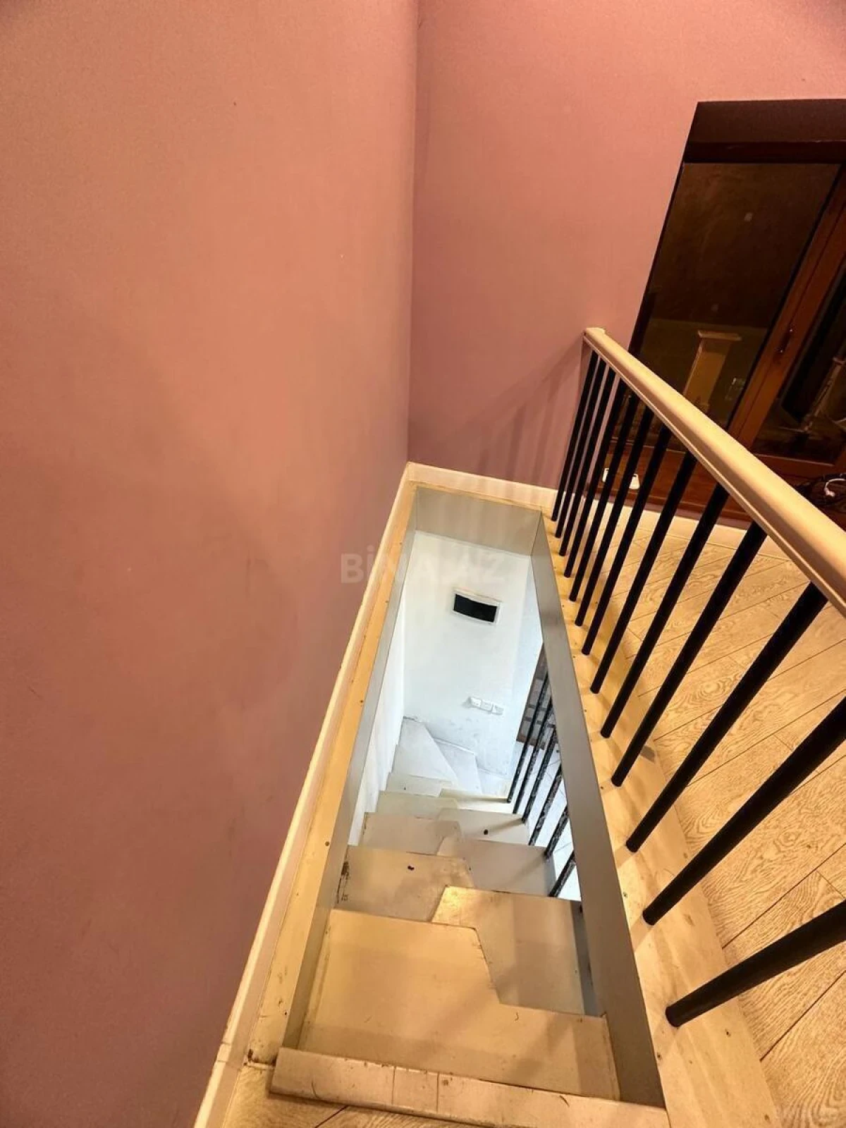 Satılır obyekt 32 m²
