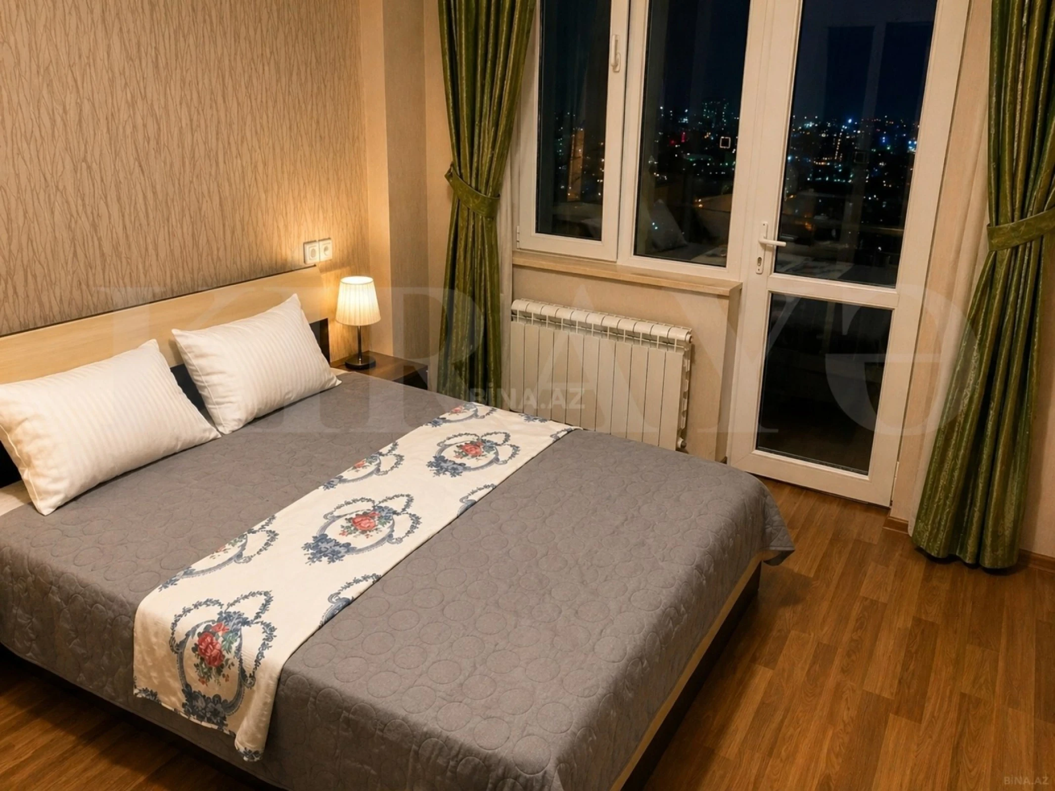 Kirayə verilir 2 otaqlı mənzil 60 m²