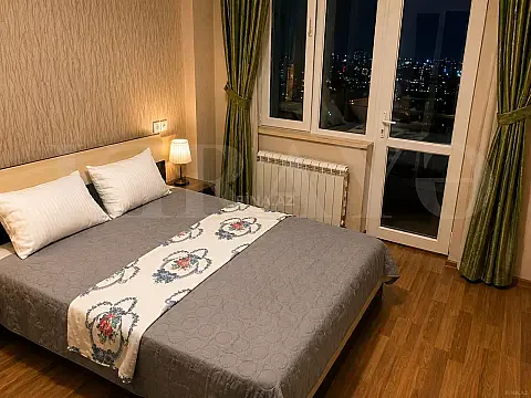 Kirayə verilir 2 otaqlı mənzil 60 m²