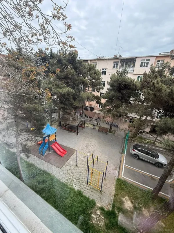 Satılır 3 otaqlı mənzil 40 m²