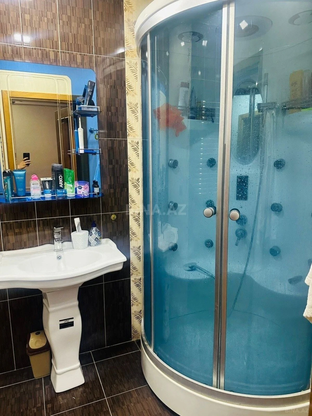 Satılır 3 otaqlı mənzil 120 m²