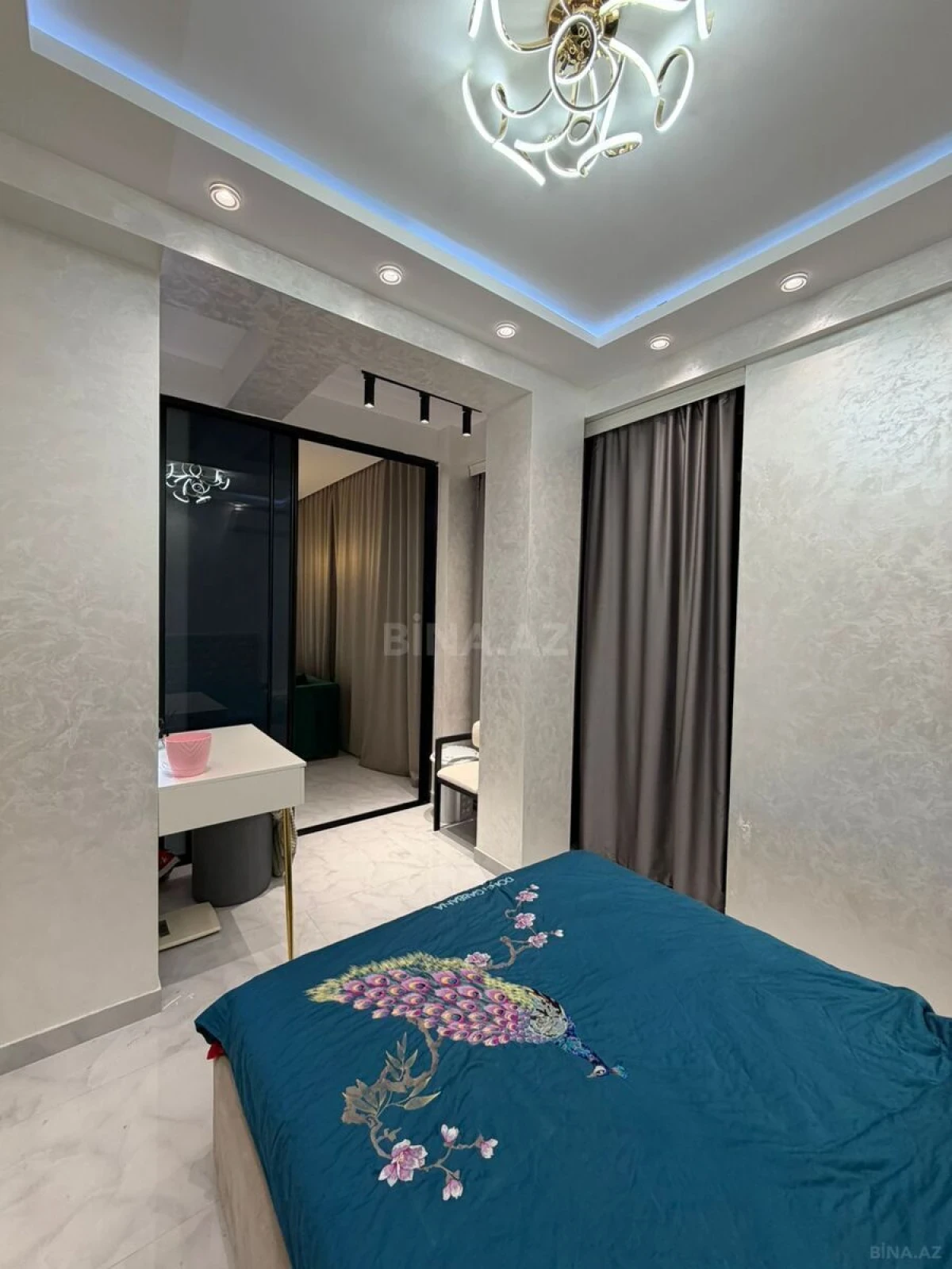 Kirayə verilir 3 otaqlı mənzil 90 m²