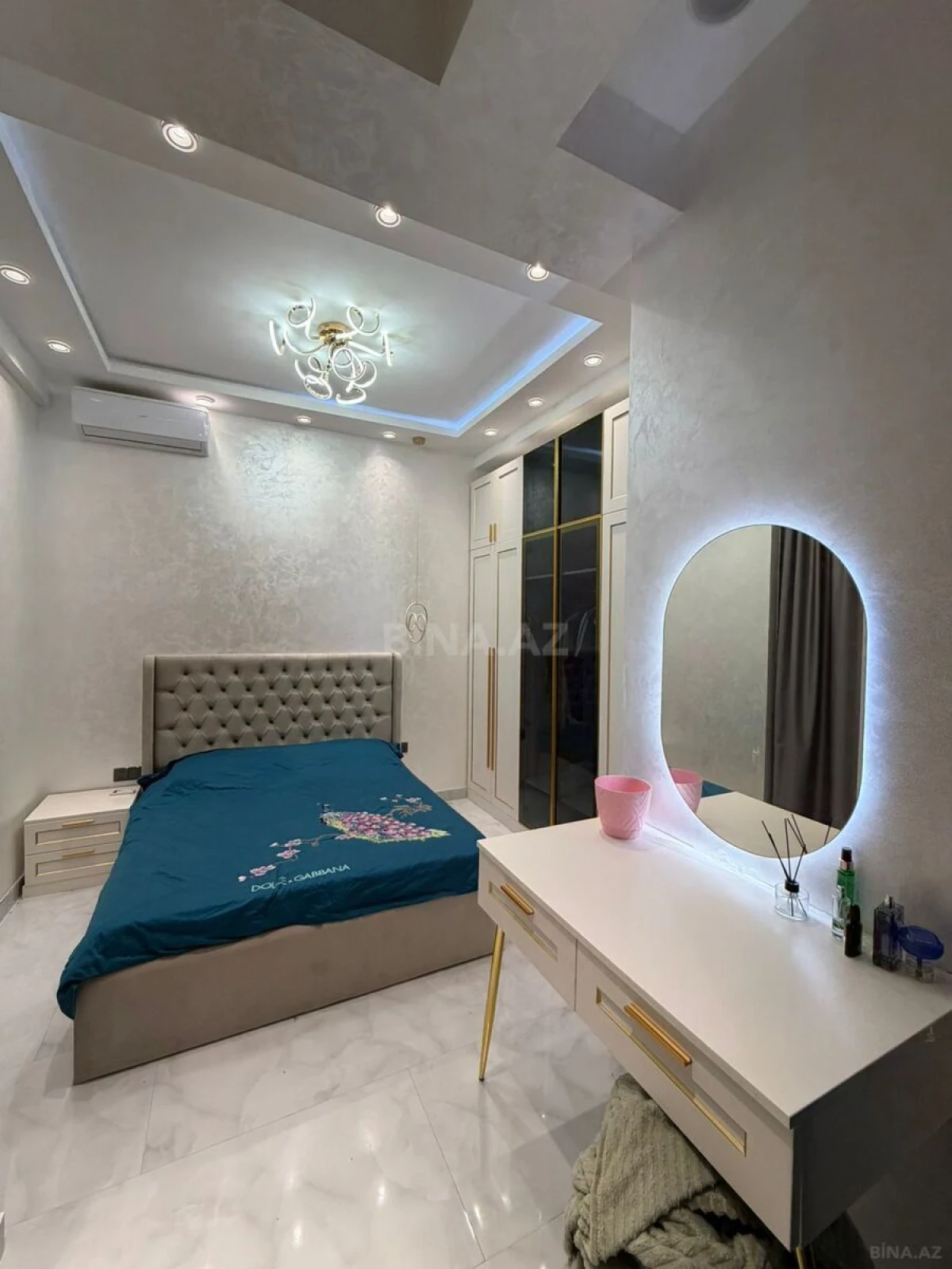 Kirayə verilir 3 otaqlı mənzil 90 m²