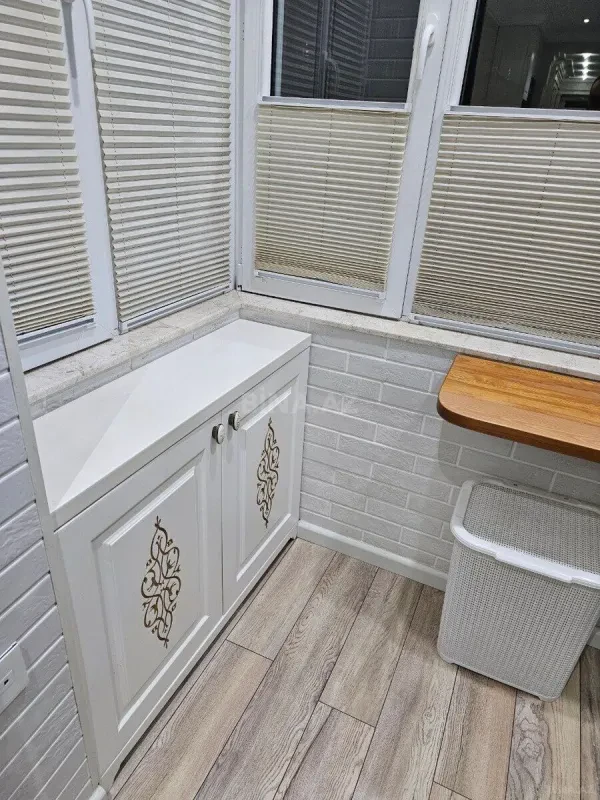 Kirayə verilir 2 otaqlı mənzil 60 m²