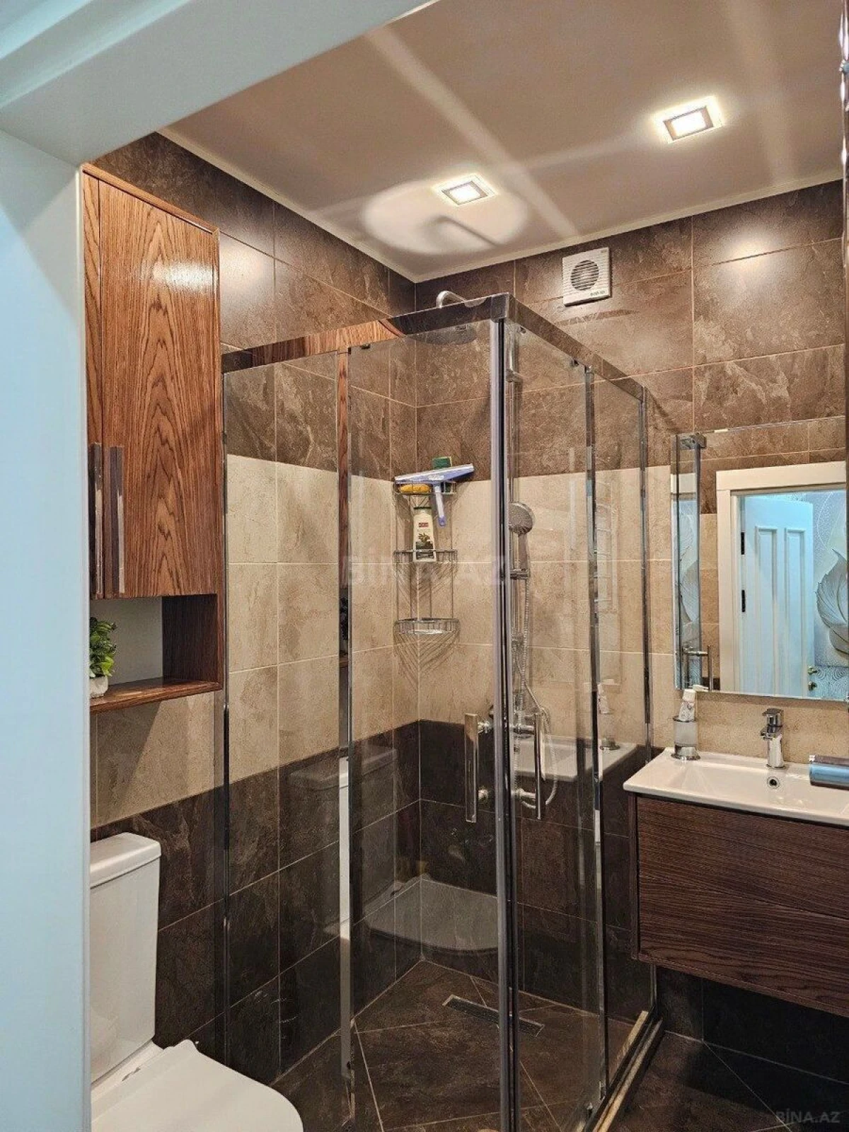 Kirayə verilir 2 otaqlı mənzil 60 m²