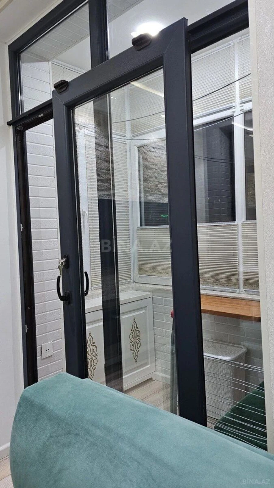 Kirayə verilir 2 otaqlı mənzil 60 m²