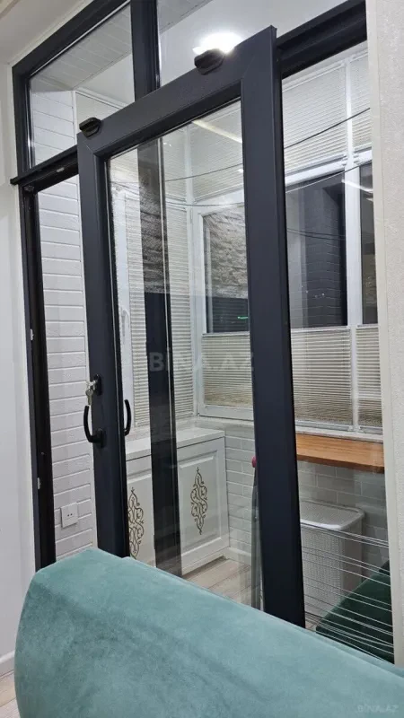 Kirayə verilir 2 otaqlı mənzil 60 m²