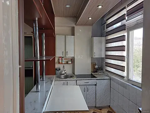 Kirayə verilir 2 otaqlı mənzil 50 m²