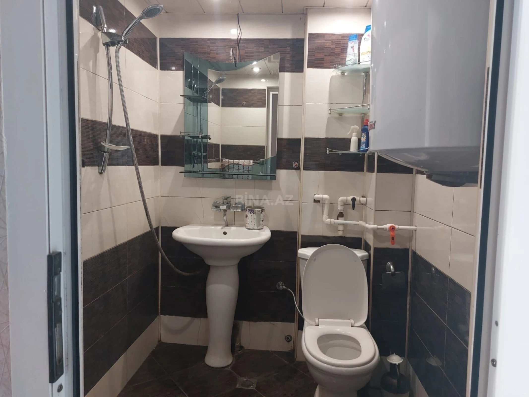 Kirayə verilir 2 otaqlı mənzil 50 m²
