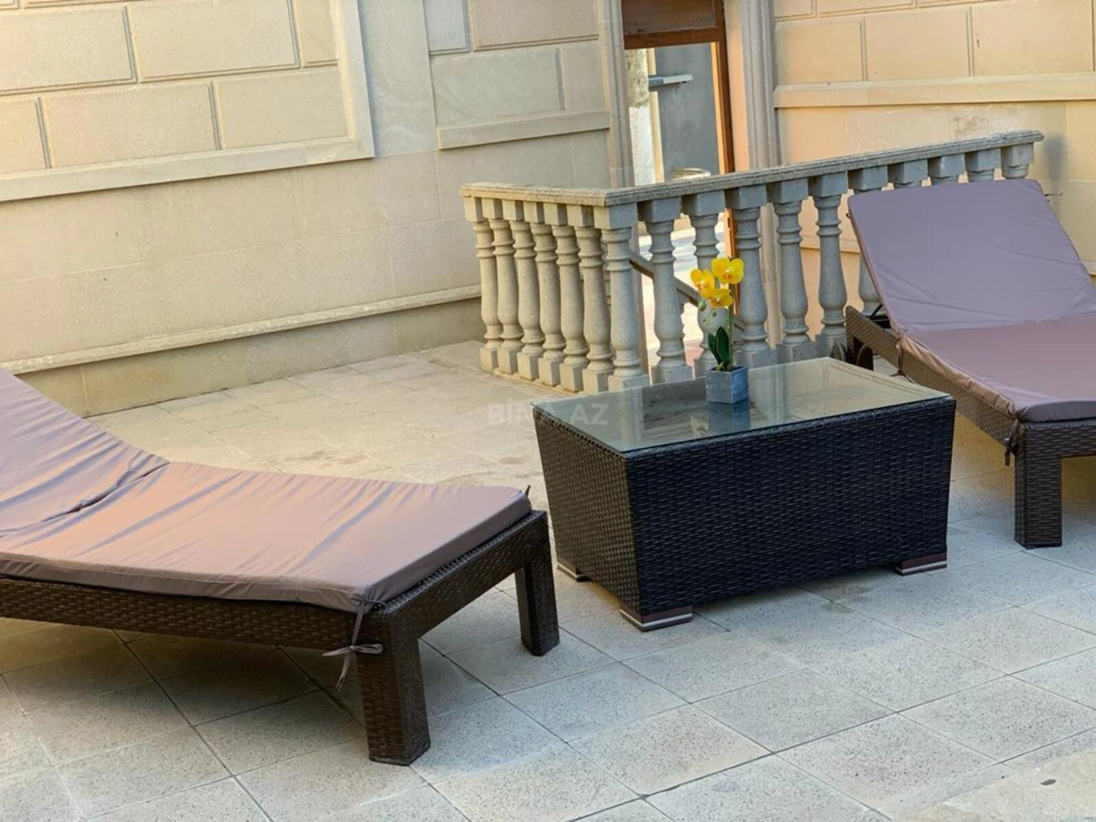 Kirayə verilir 9 otaqlı həyət evi 300 m²