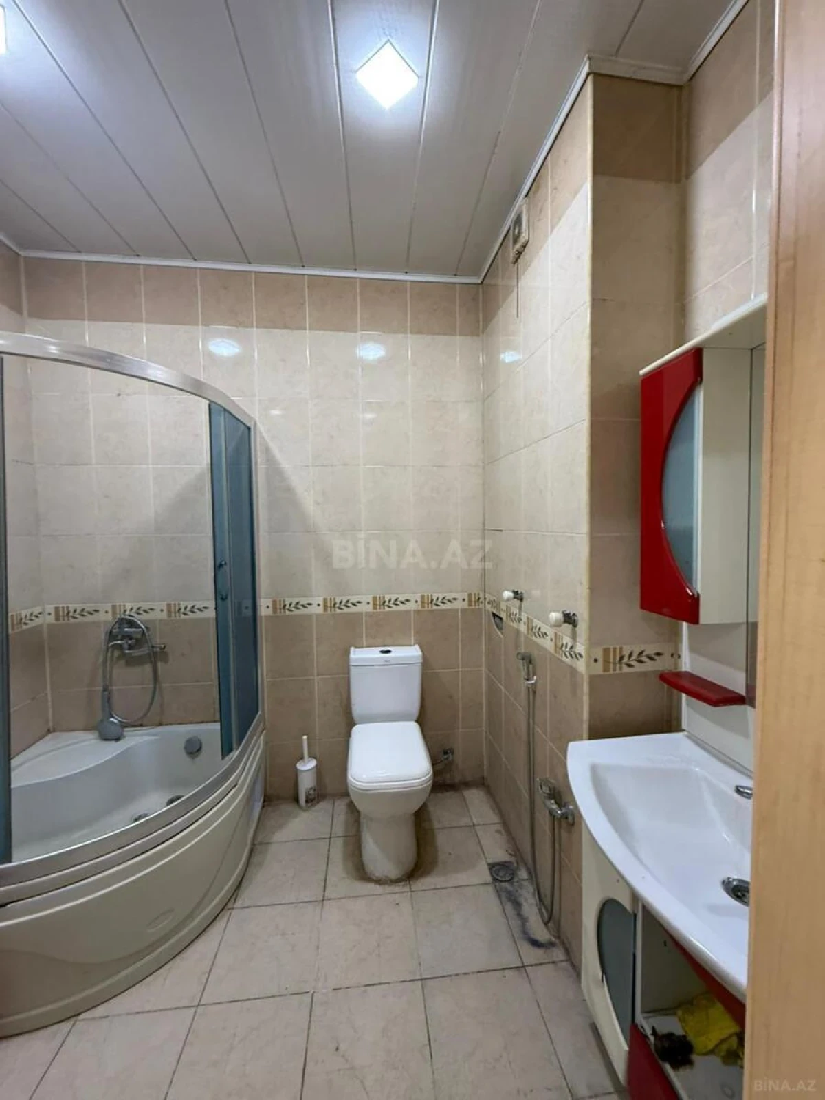 Satılır 2 otaqlı mənzil 80 m²