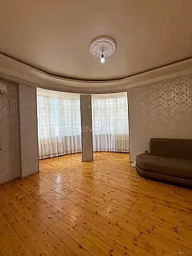 Satılır 2 otaqlı mənzil 80 m²