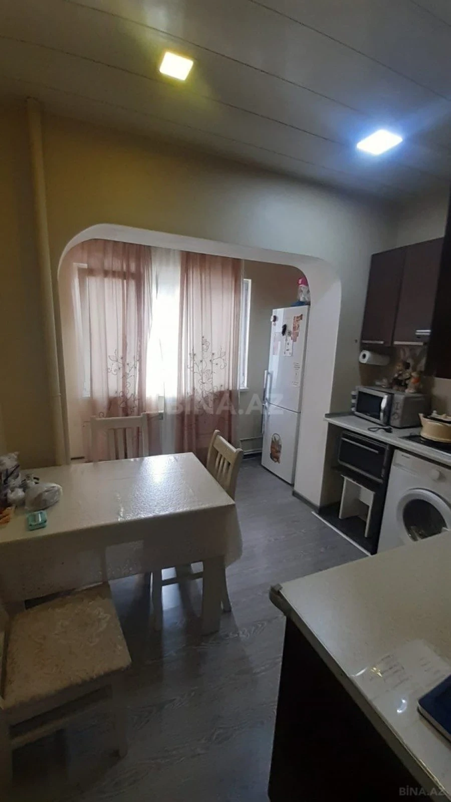 Satılır 2 otaqlı mənzil 60 m²