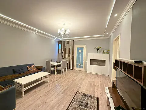 Satılır 3 otaqlı mənzil 80 m² — Bakı, Sahil qəs. 3 otaq 80.00 m²