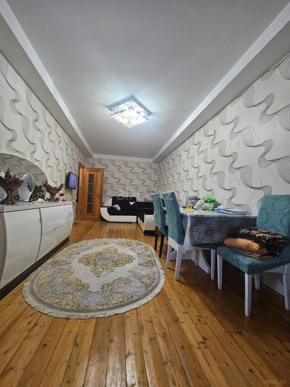 Satılır 2 otaqlı mənzil 57 m²