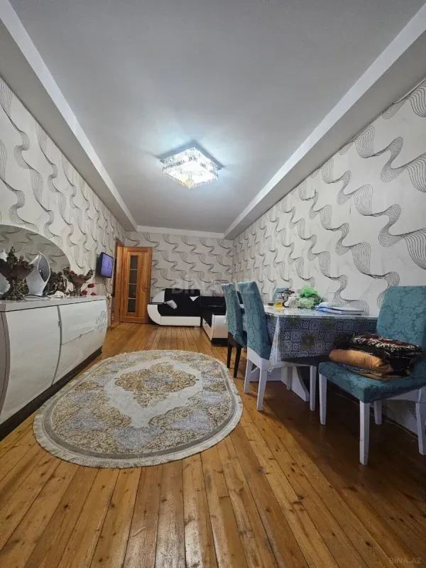 Satılır 2 otaqlı mənzil 57 m²