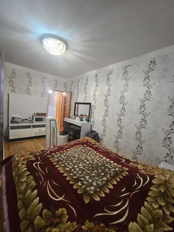 Satılır 2 otaqlı mənzil 57 m²