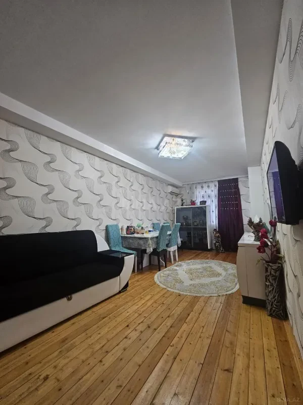 Satılır 2 otaqlı mənzil 57 m²