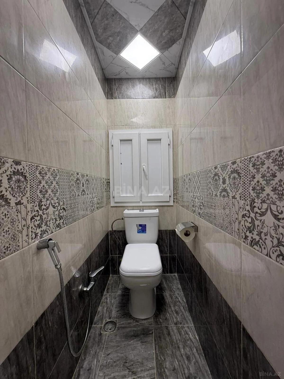 Satılır 2 otaqlı mənzil 68 m²
