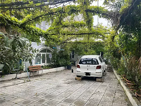 Satılır 15 otaqlı həyət evi 250 m² — Bakı, Novxanı 15 otaq 250.00 m²