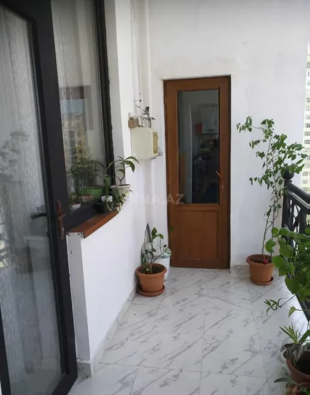 Satılır 3 otaqlı mənzil 103 m²