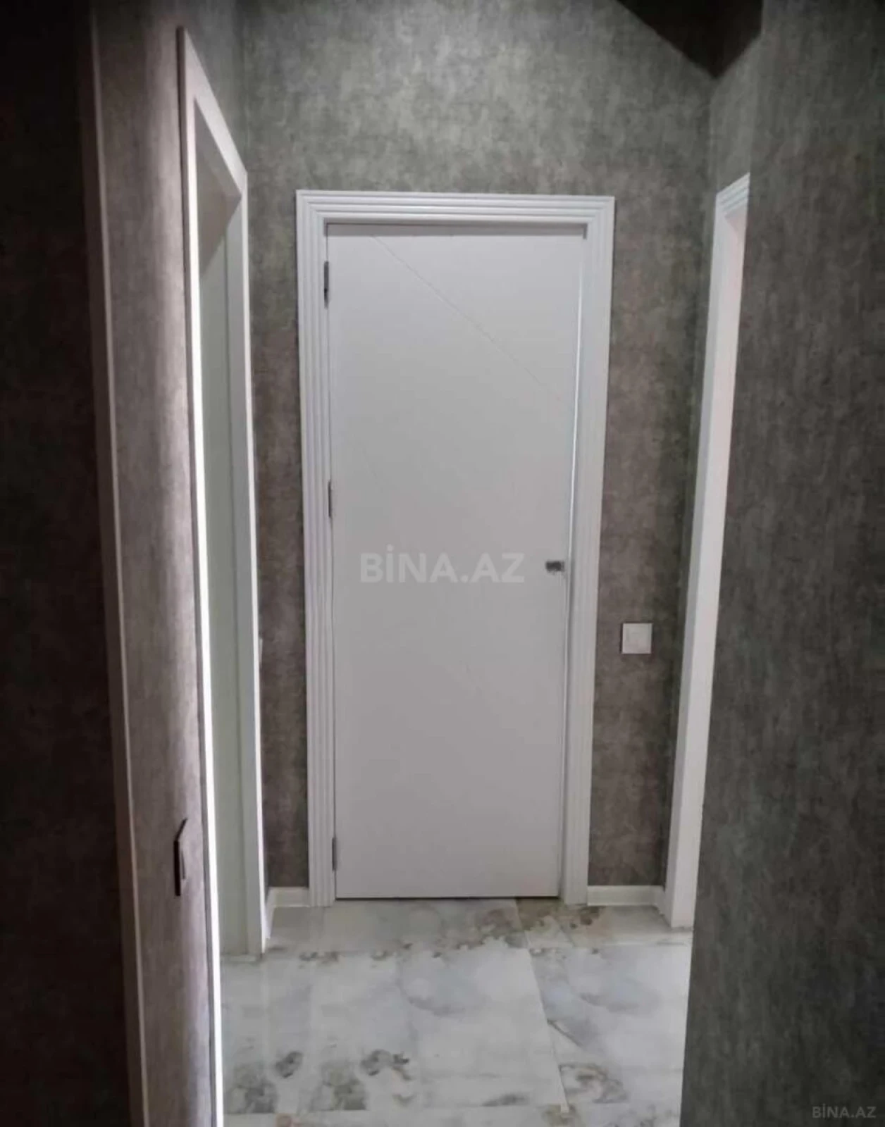 Satılır 3 otaqlı mənzil 103 m²