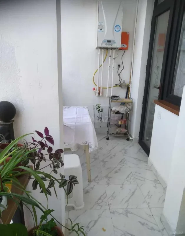 Satılır 3 otaqlı mənzil 103 m²