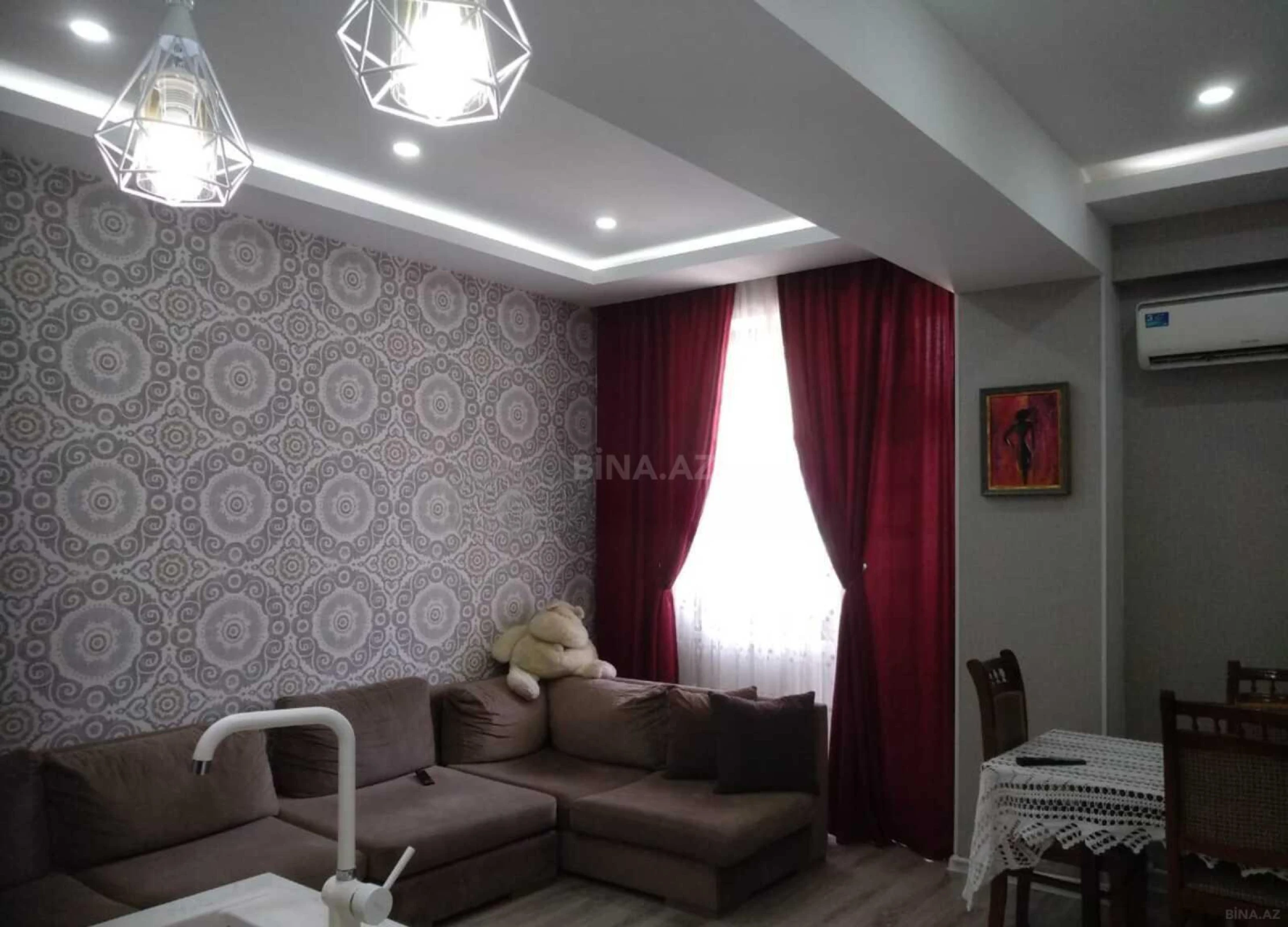 Satılır 3 otaqlı mənzil 103 m²