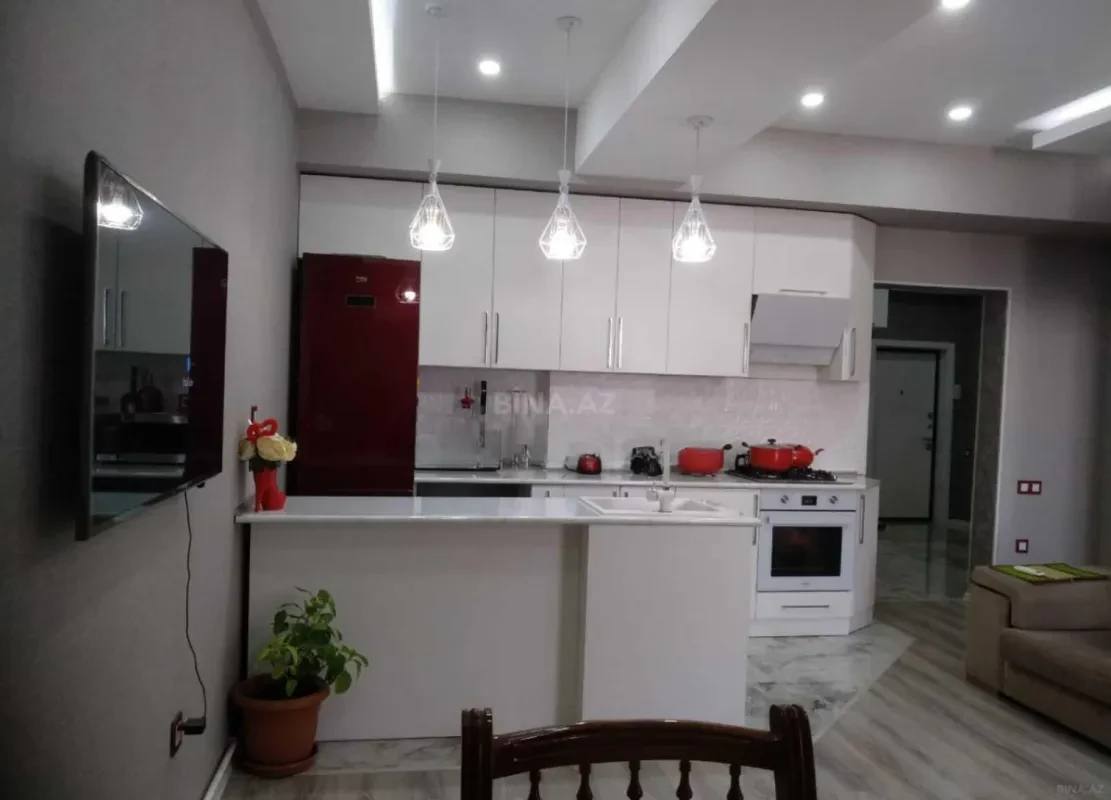 Satılır 3 otaqlı mənzil 103 m²