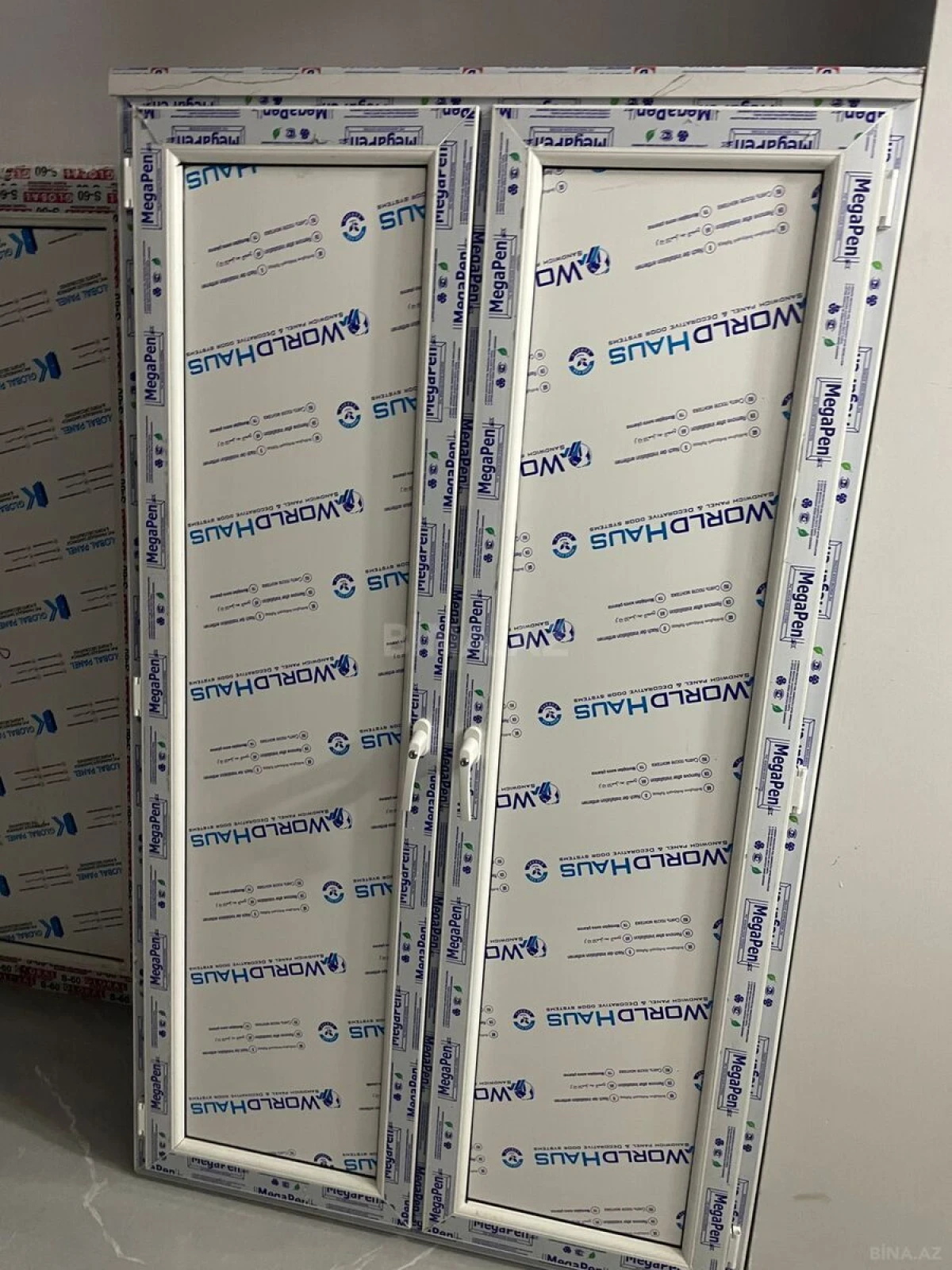 Kirayə verilir 3 otaqlı mənzil 130 m²