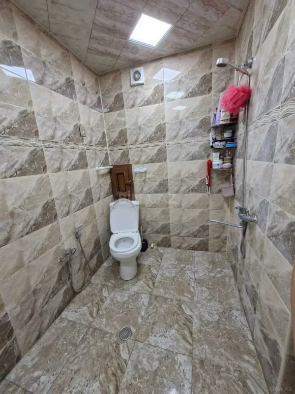 Kirayə verilir 3 otaqlı mənzil 103 m²