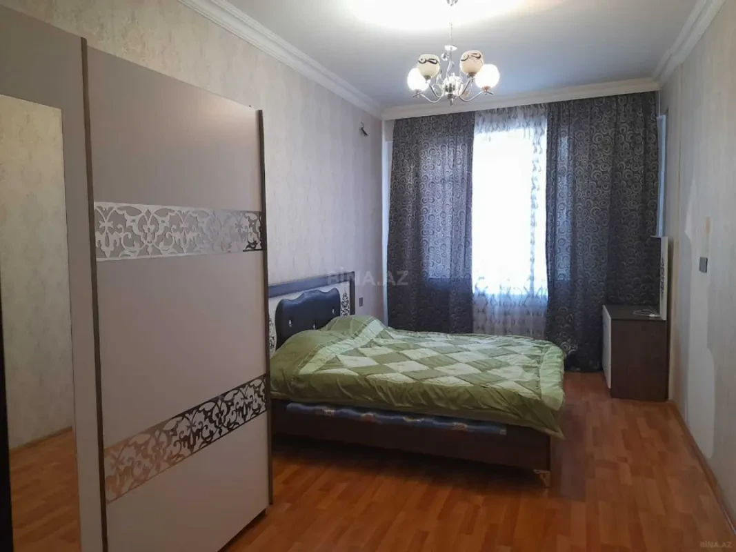 Kirayə verilir 3 otaqlı mənzil 103 m²