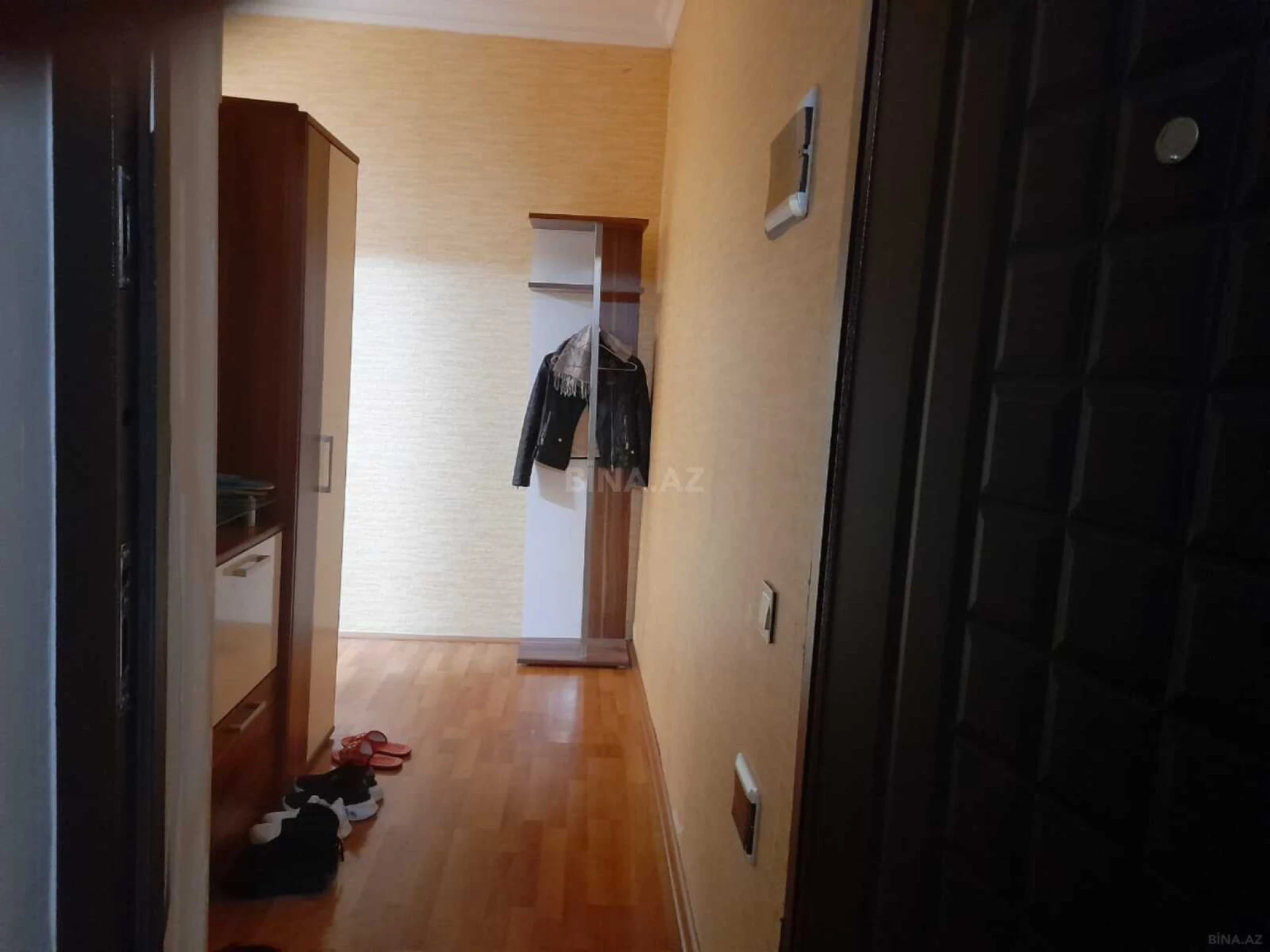 Kirayə verilir 3 otaqlı mənzil 103 m²